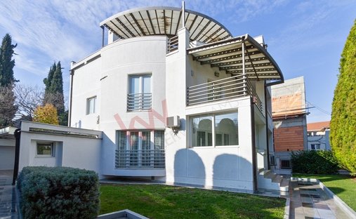 House in Beograd, Serbia 1