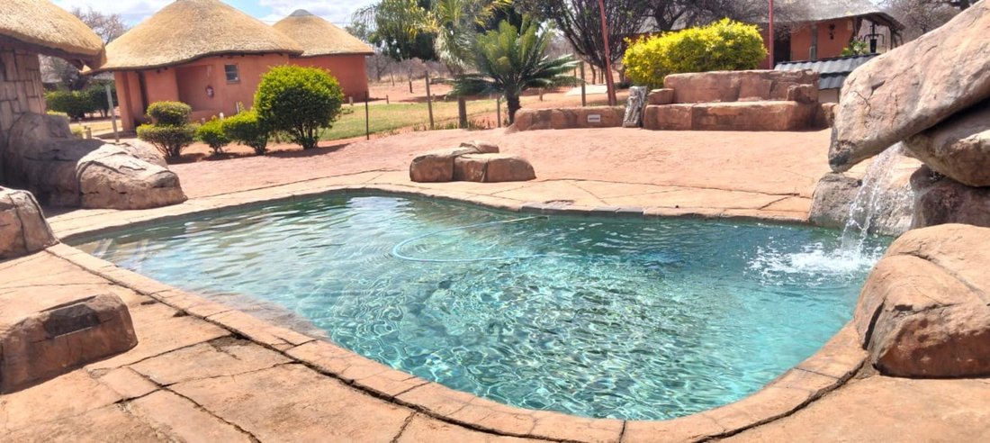 Farm Ranch in Johannesburg, Gauteng, South Africa 4 - 17251098