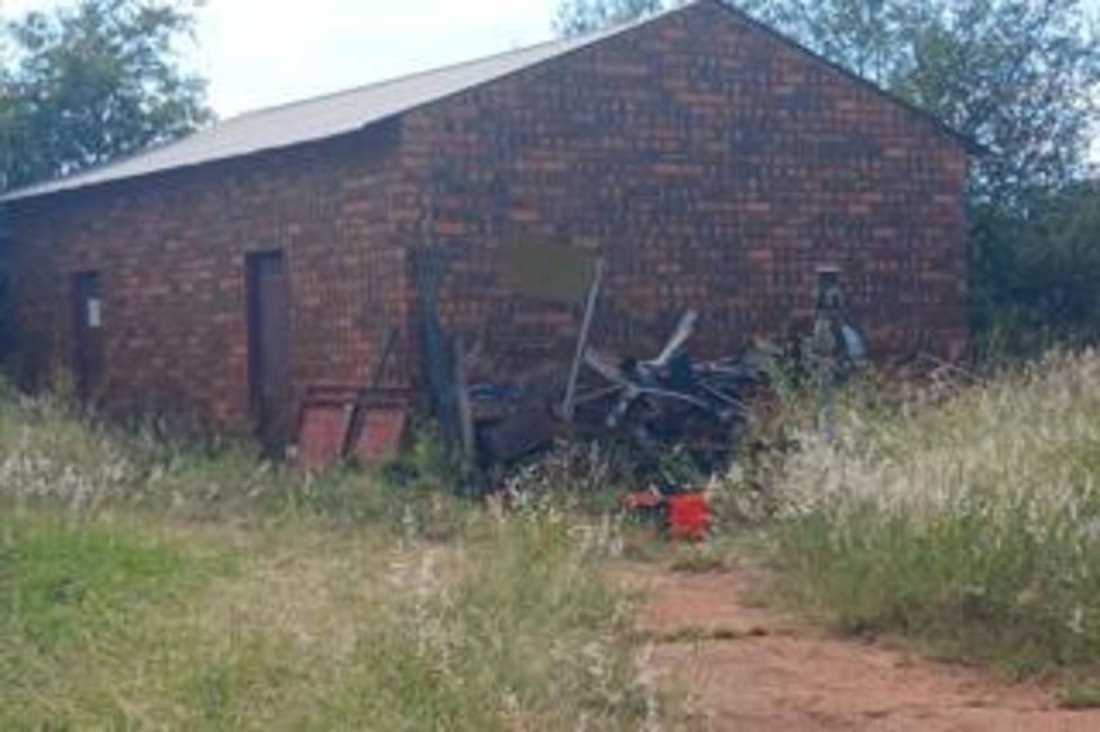 Farm Ranch in Johannesburg, Gauteng, South Africa 4 - 17252486