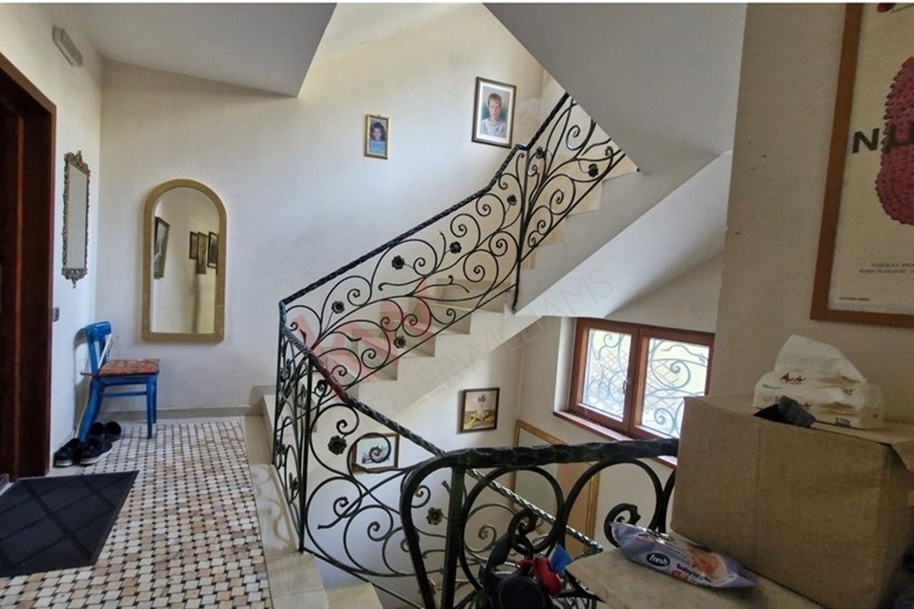 House in Beograd, Serbia 1 - 17250560