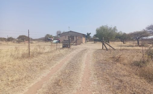 Farm Ranch in Johannesburg, Gauteng, South Africa 1