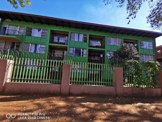 House in Vanderbijlpark, Gauteng, South Africa 2 - 17250632
