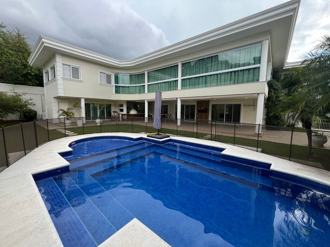 Condo in Barueri, State of São Paulo, Brazil 1 - 17252281