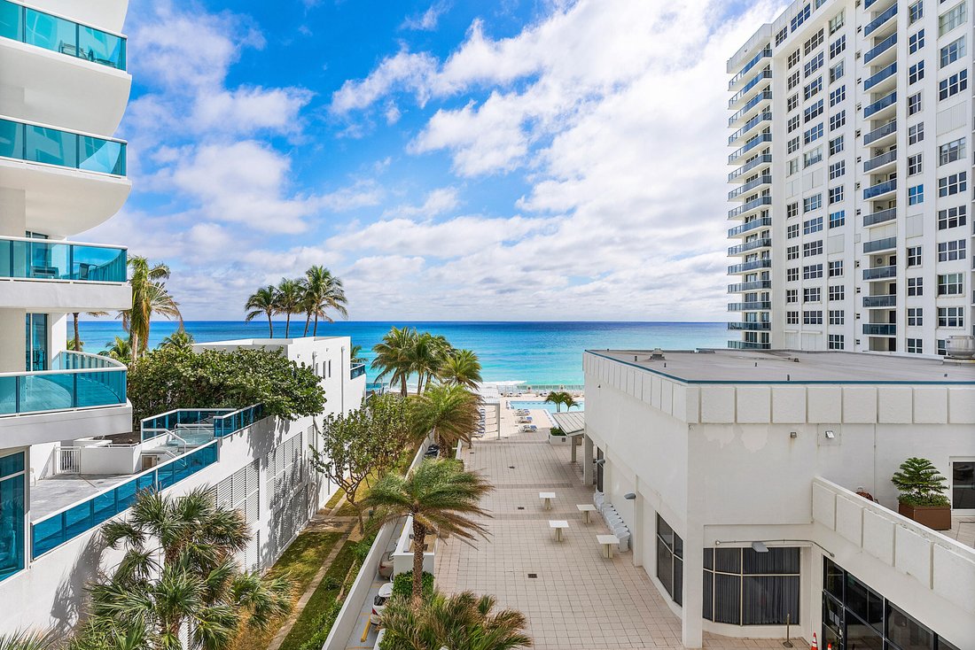 Condo in Hollywood, Florida, United States 2 - 17176490