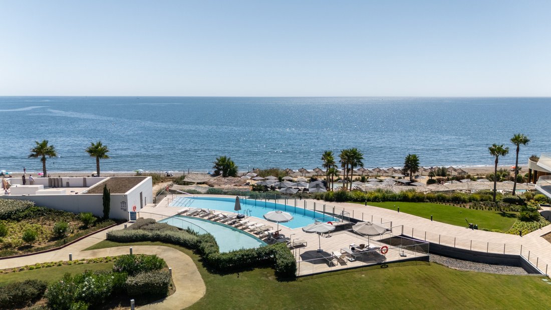 Apartment in Estepona, Andalusia, Spain 1 - 17253882