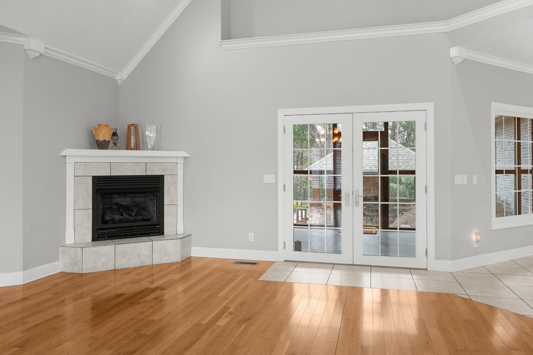 House in Paris, Tennessee, United States 4 - 17250485