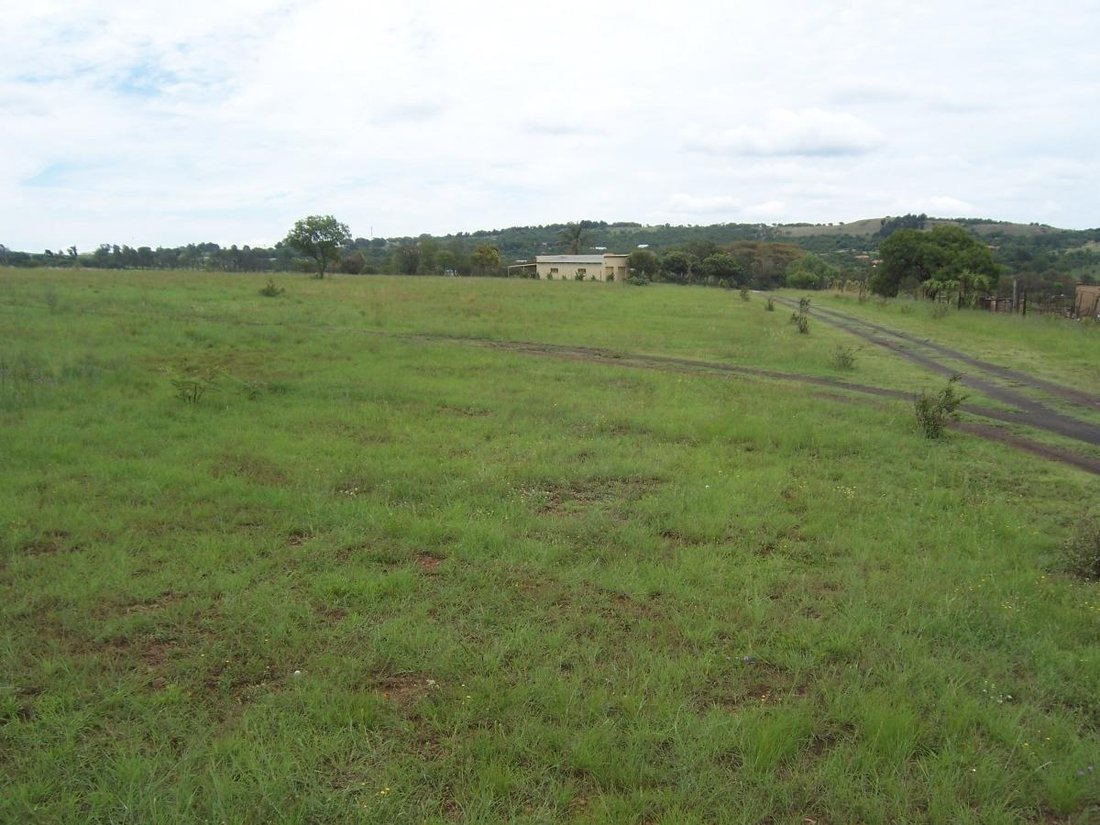 Land in Rant-En-Dal, Honingklip, Gauteng 4 - 17251917