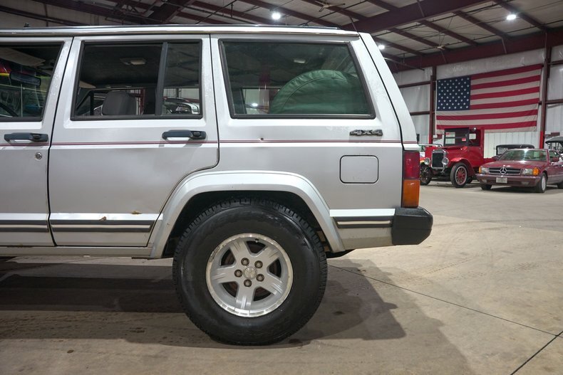 Suv in Grand Rapids, United States 5 - 17256968