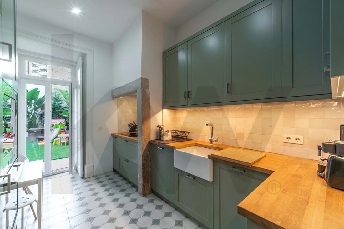 Apartment in Avenidas Novas, Lisbon, Portugal 5 - 17251297