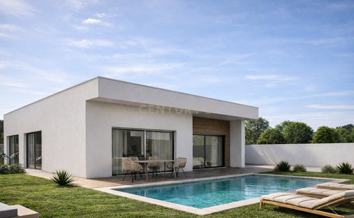 Villa in Setubal (Sao Sebastiao), Setubal, Portugal 1