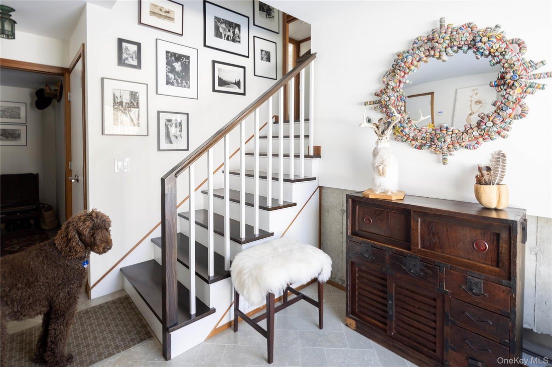 House in Center Moriches, New York, United States 2 - 17256823