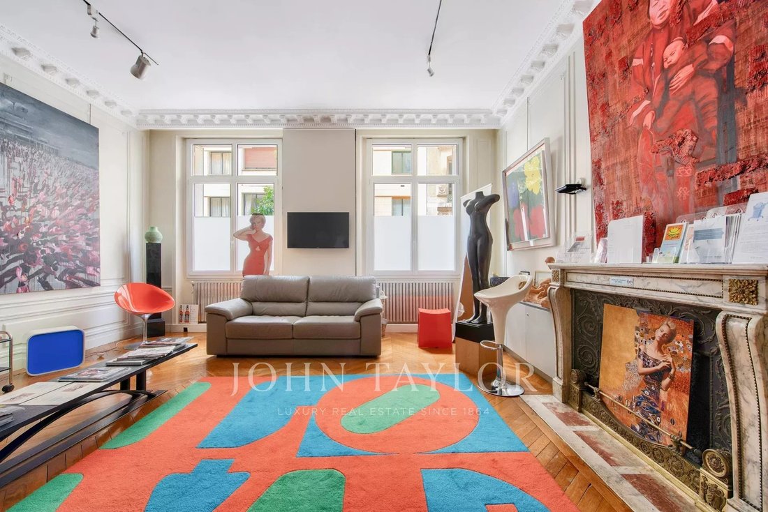 Apartment in Porte Dauphine, Paris 16e Arrondissement, Paris 2 - 17248135