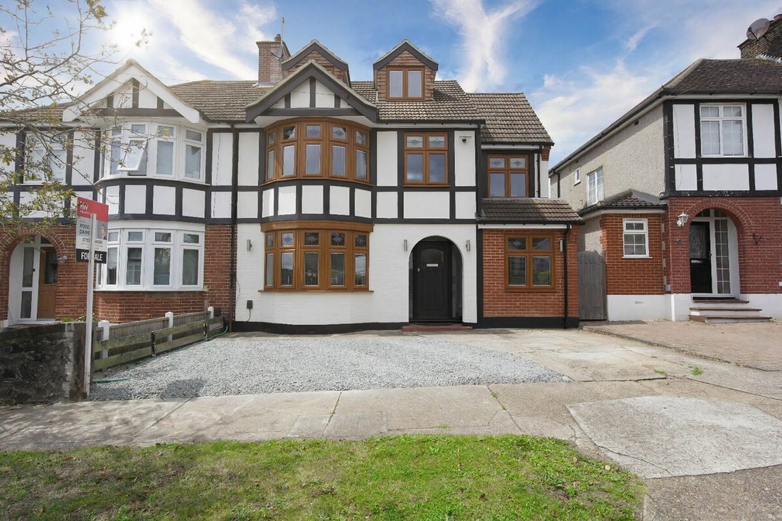 House in Little Thurrock, Grays, England 1 - 17250855