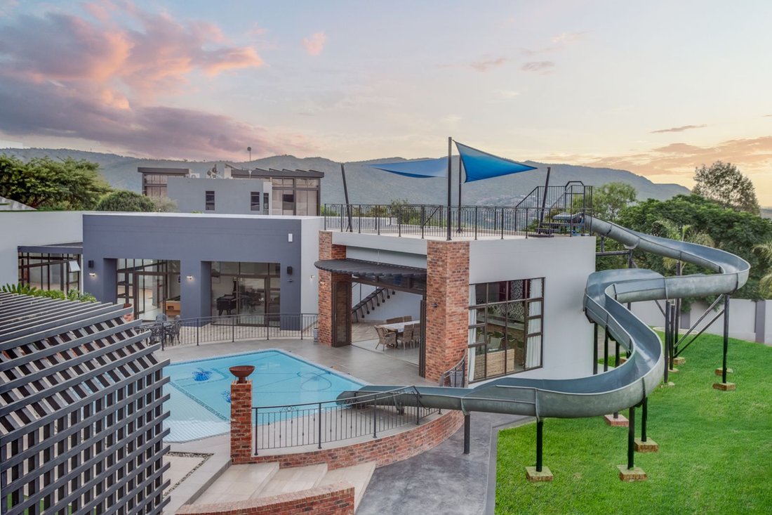 House in Ruimsig, Gauteng, South Africa 5 - 17249058