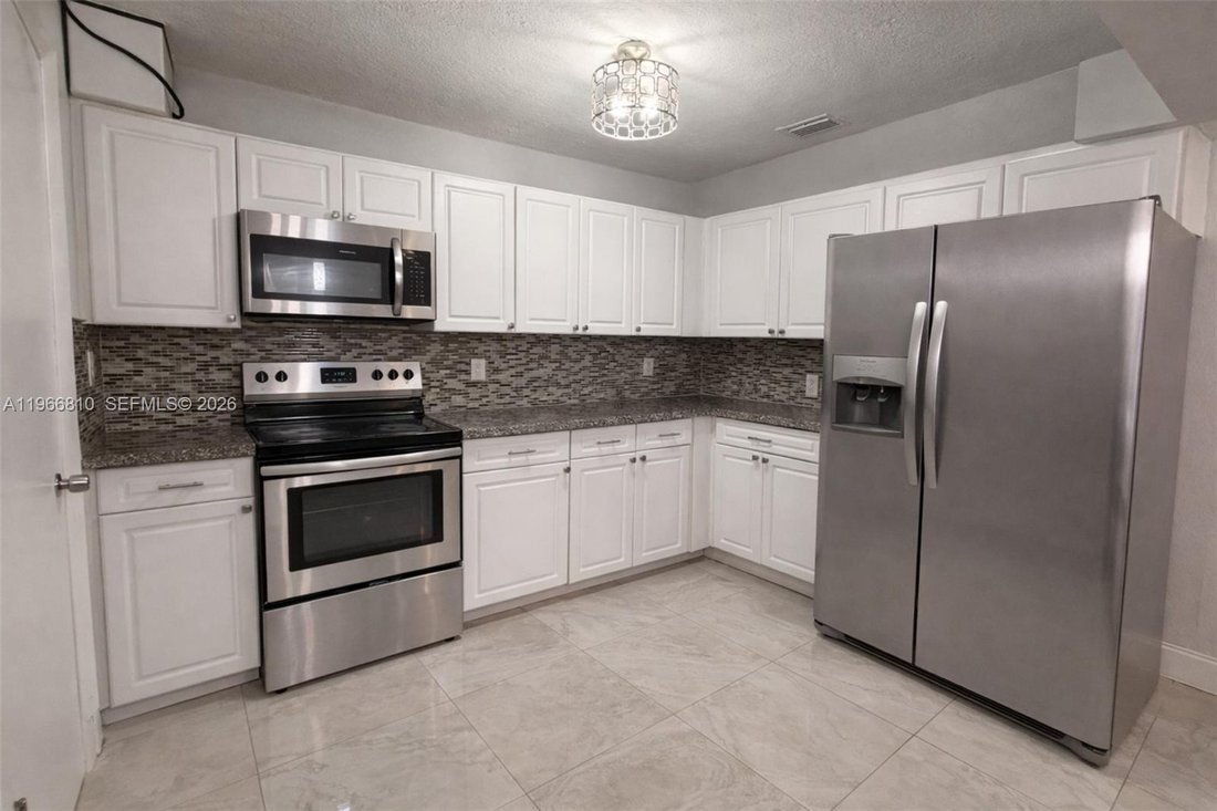 House in Miami, Florida, United States 3 - 17254853