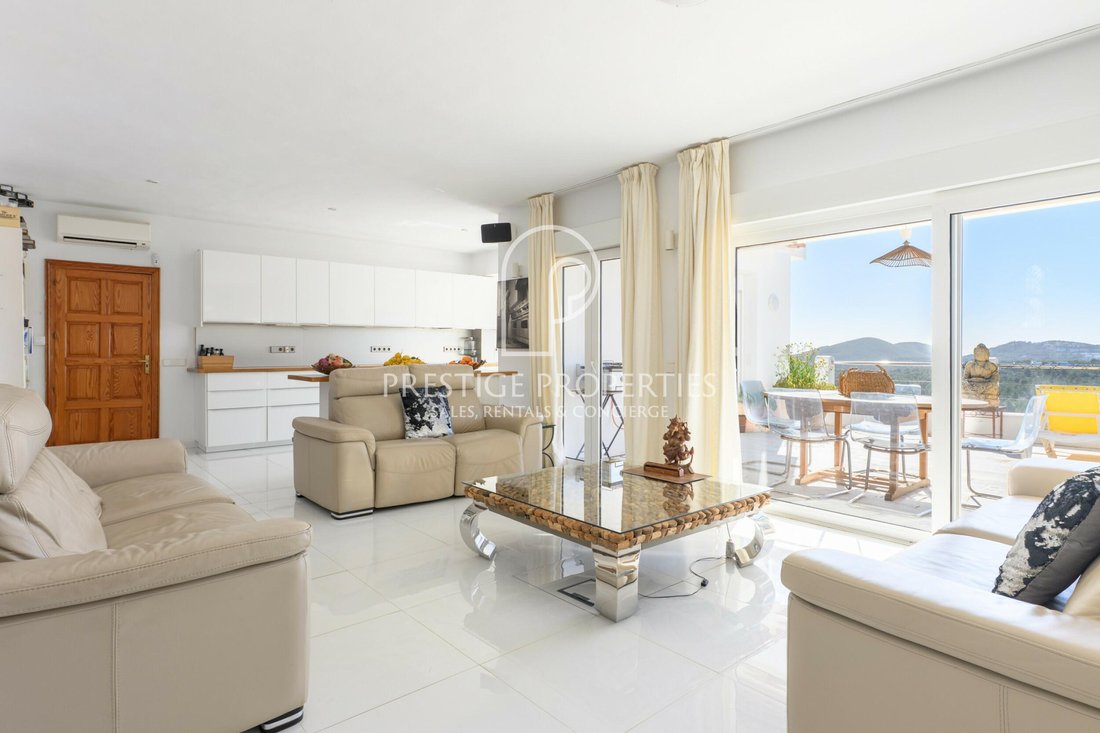 House in Cala Llonga, Ibiza, Santa Eularia des Riu, Balearic Islands 2 - 17255699