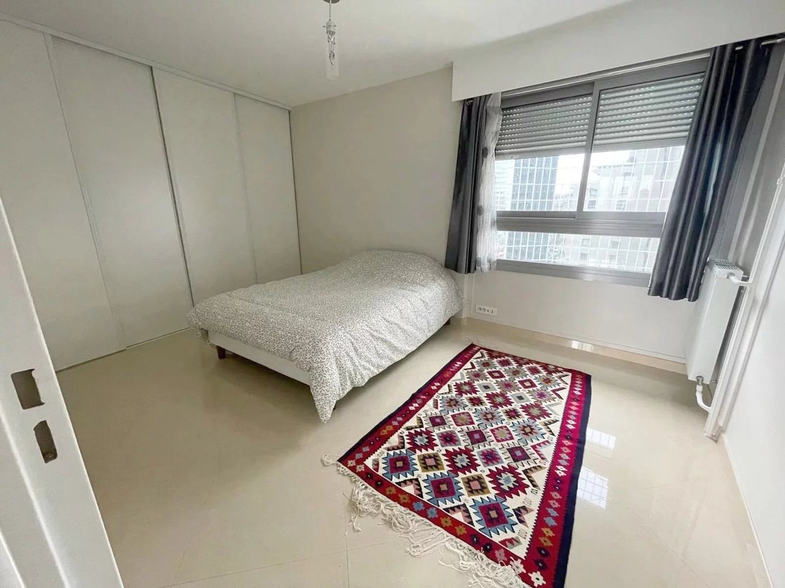 Apartment in Gambetta, Courbevoie, France 5 - 17234689