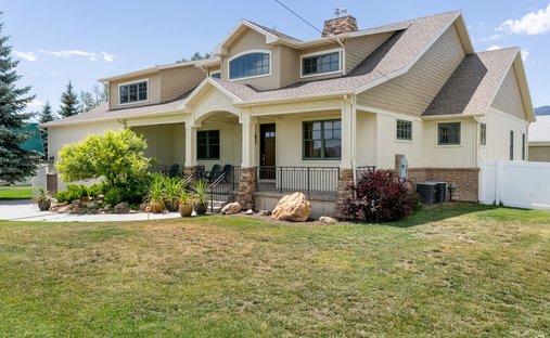 House in Garden, Utah, United States 1