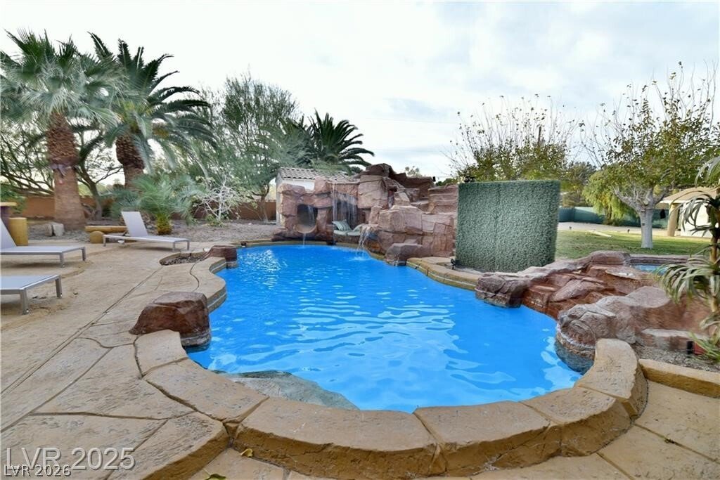 House in Las Vegas, Nevada, United States 1 - 17253920