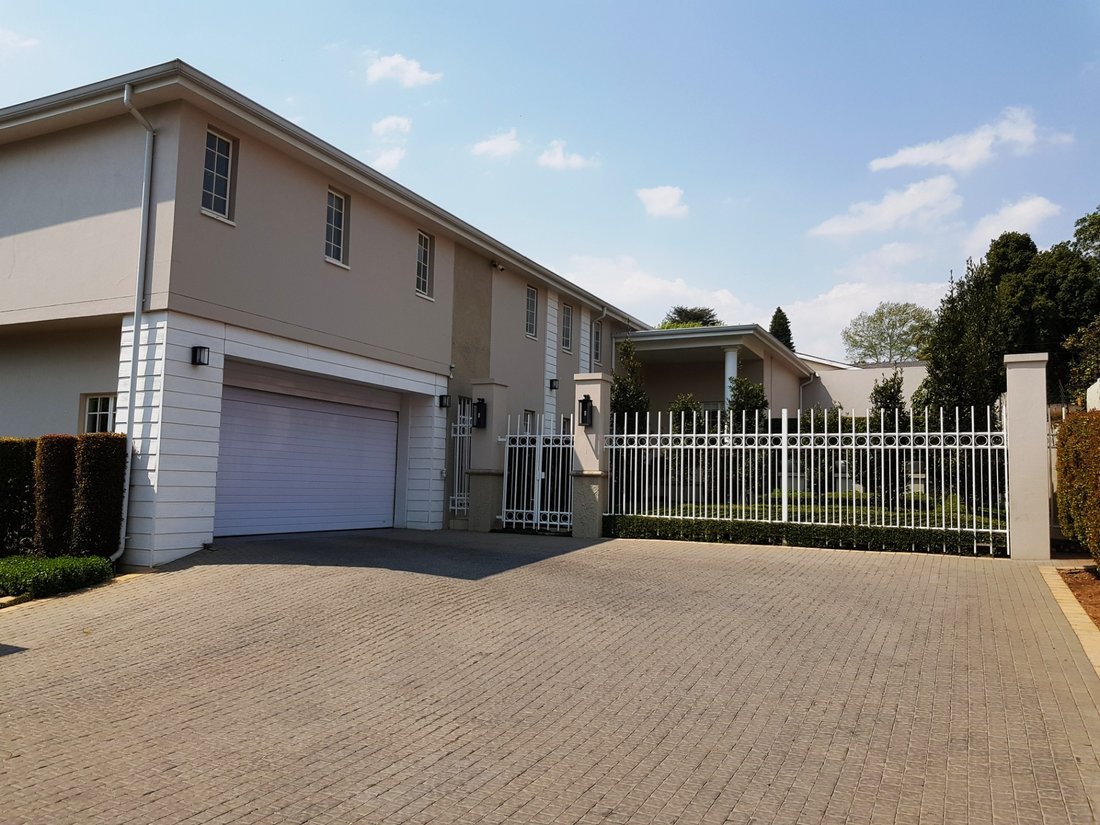House in Robindale, Gauteng, South Africa 4 - 17248634