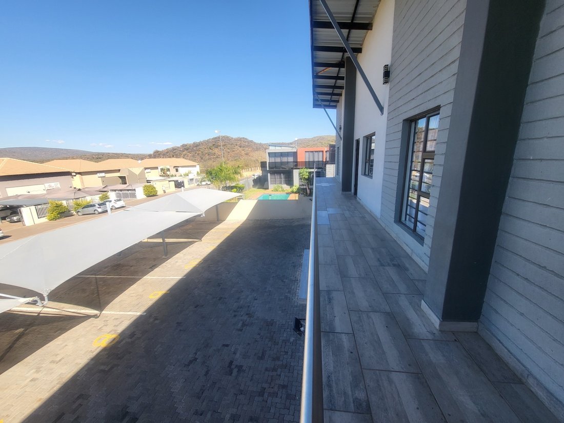 Appartamento a Burgersfort, Provincia del Limpopo, Sudafrica 3 - 17252417