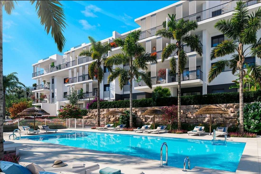 Apartment in Estepona, Andalusia, Spain 3 - 17248292