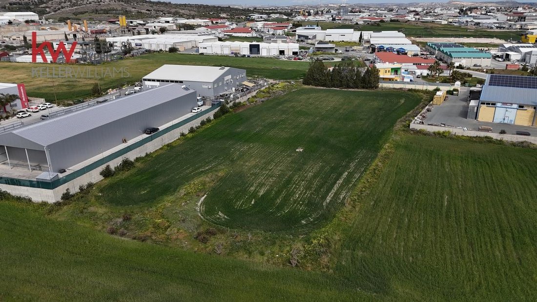 Land in Greece 2 - 17251306