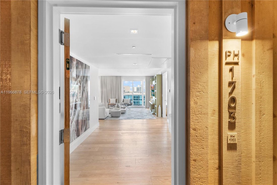 Condo in Miami Beach, Florida, United States 2 - 17255005