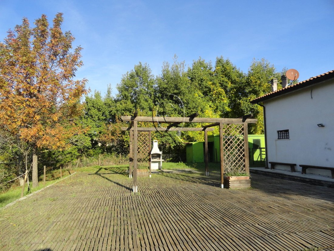 Land in Roncofreddo, Emilia-Romagna, Italy 4 - 17254136