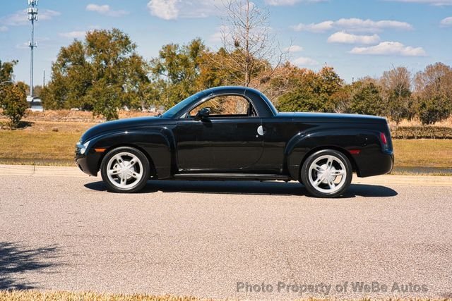Chevrolet SSR in Calverton, NY, United States 2 - 17255285