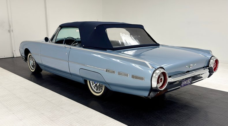 Cabriolet in Morgantown, United States 5 - 17256906