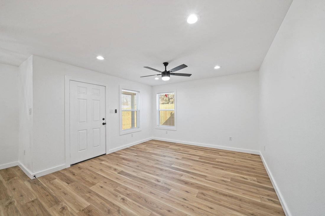 Houston, Texas, United States 5 - 17255066