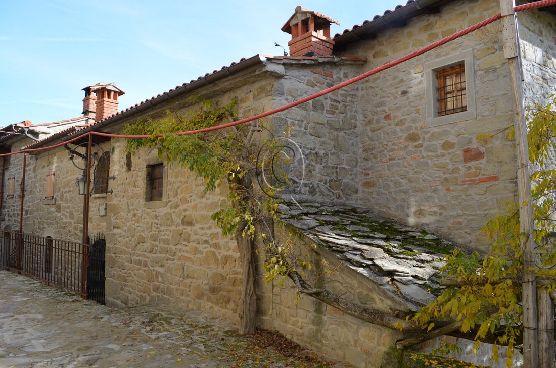House in Poppi, Tuscany, Italy 2 - 17255333