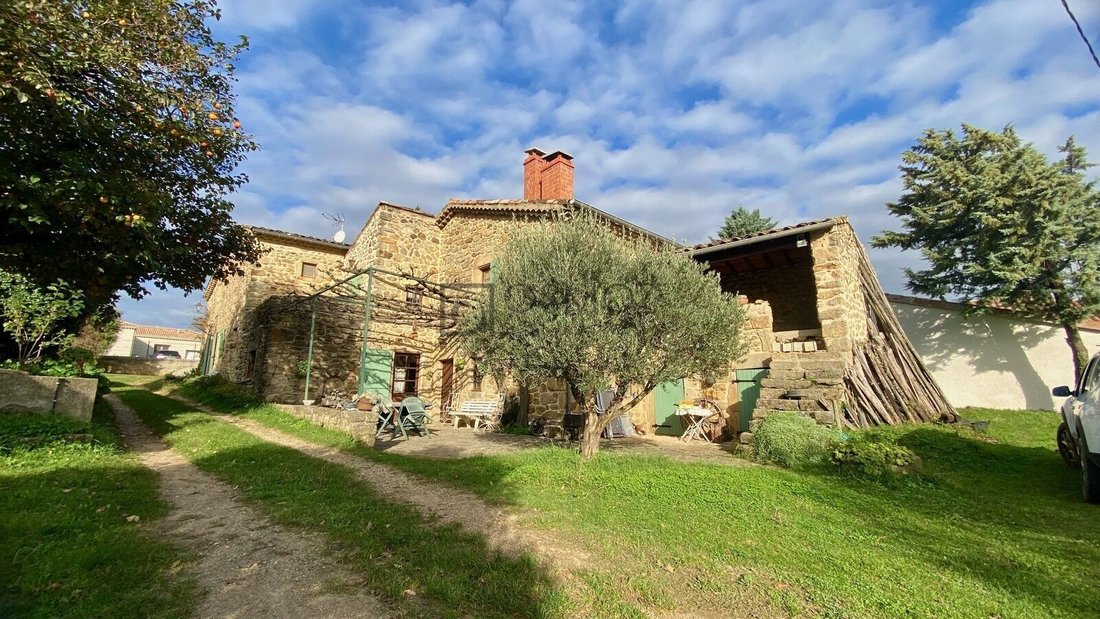 House in Charmes-sur-Rhone, Auvergne-Rhône-Alpes, France 3 - 17255246