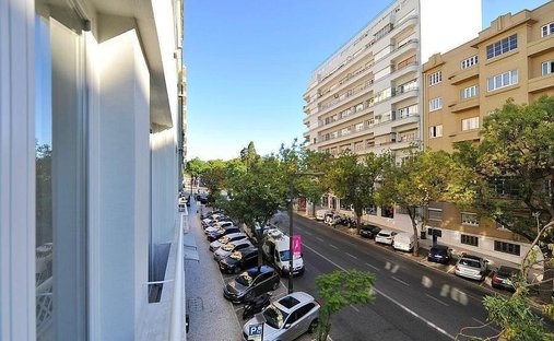Apartment in Santo Antonio, Lisbon, Portugal 1