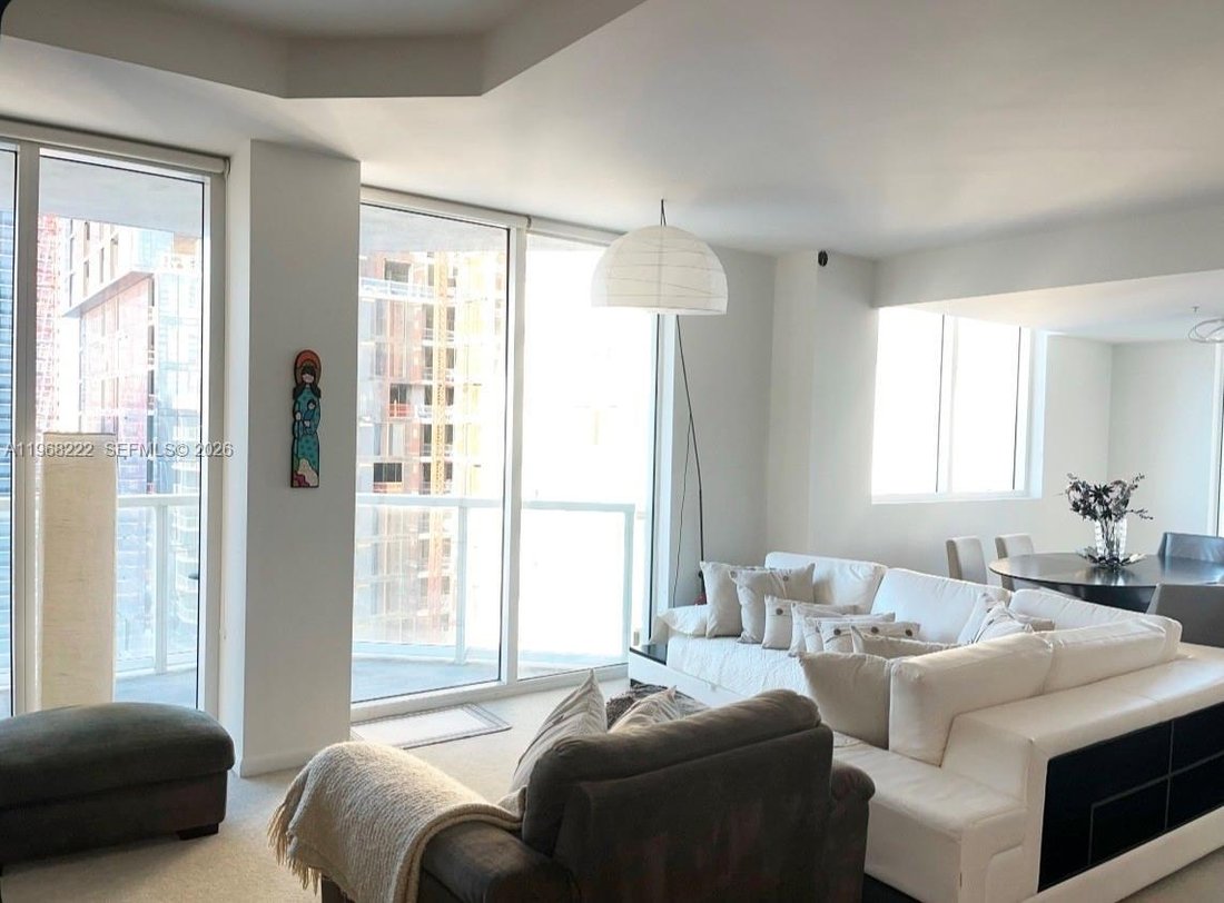 Condo in Miami, Florida, United States 4 - 17257025
