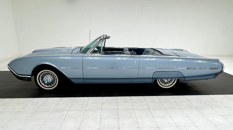 Cabriolet in Morgantown, United States 4 - 17256906