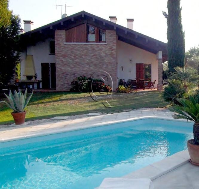 House in Bellaria-Igea Marina, Emilia-Romagna, Italy 4 - 17254970