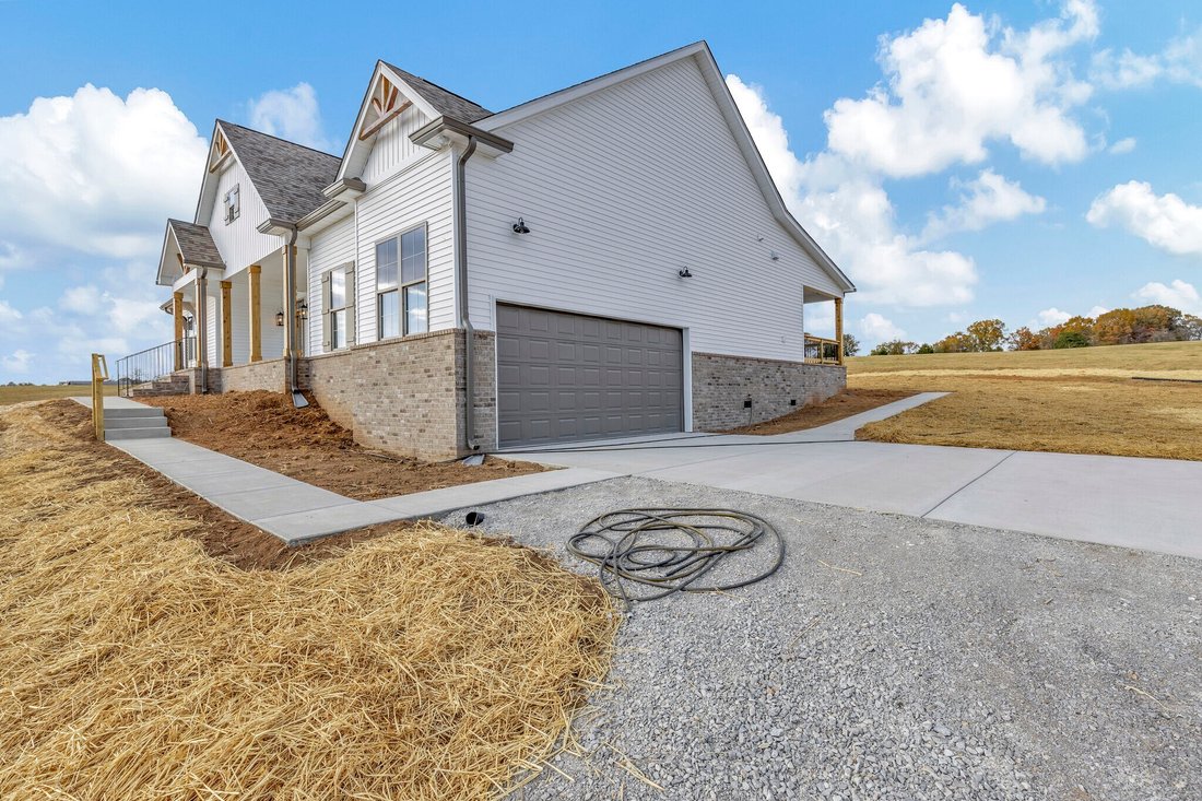 House in Mount Pleasant, Tennessee, United States 4 - 17254351