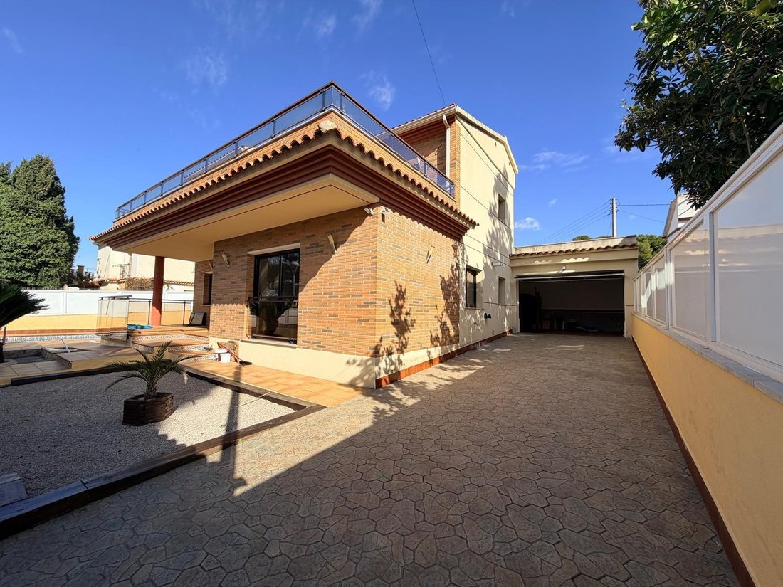 Villa in Segur de Calafell, Calafell, Spain 2 - 17255743