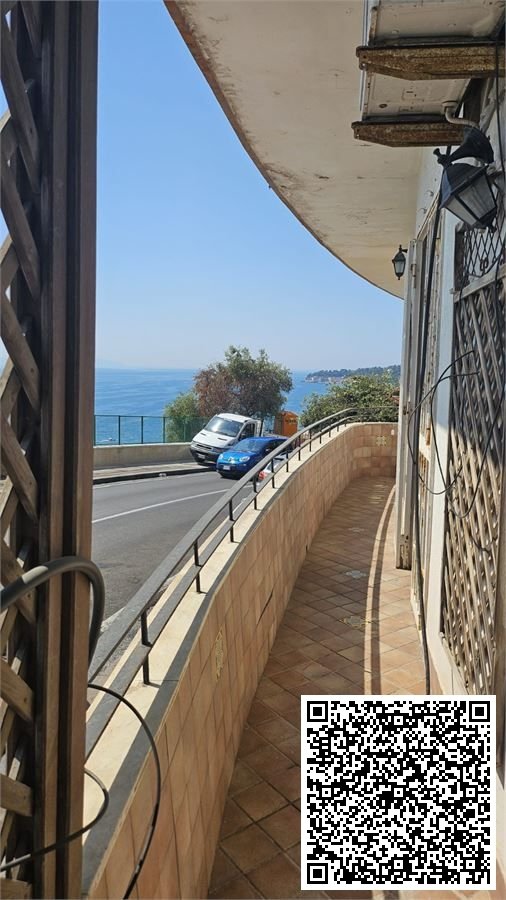 Apartment in Chiaia, Naples, Campania 2 - 14058881