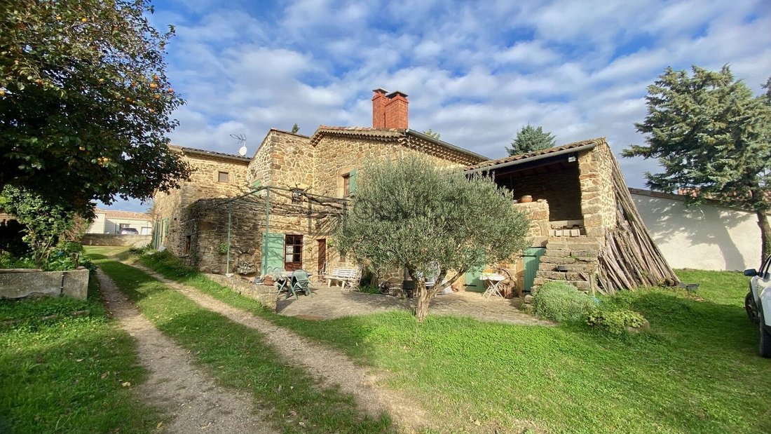 House in Charmes-sur-Rhone, Auvergne-Rhône-Alpes, France 2 - 17255246