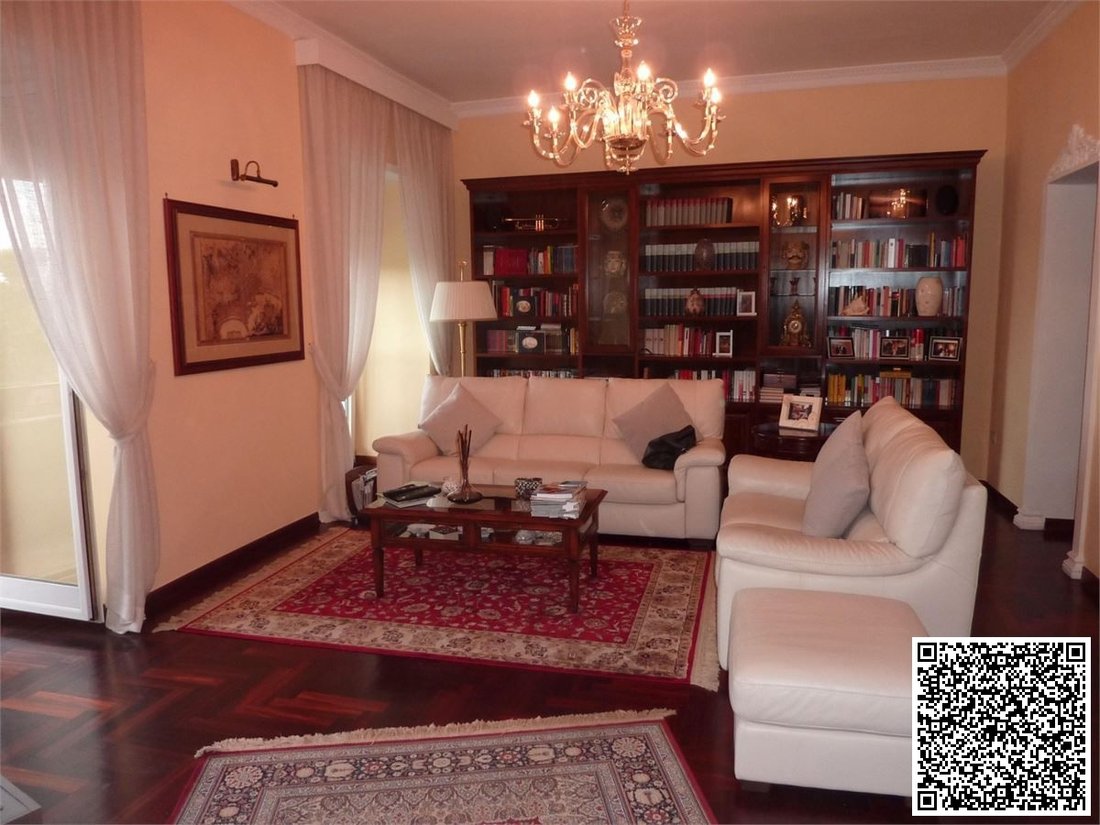 Apartment in Chiaia, Naples, Campania 3 - 14058881