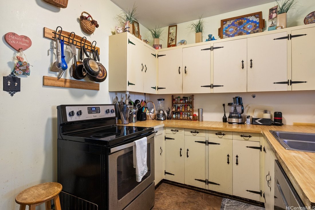 House in Honolulu, Hawaii, United States 5 - 17257470