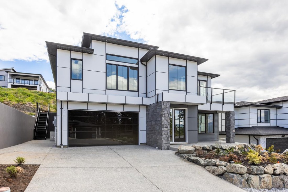 House in Duncan, British Columbia, Canada 1 - 17257885