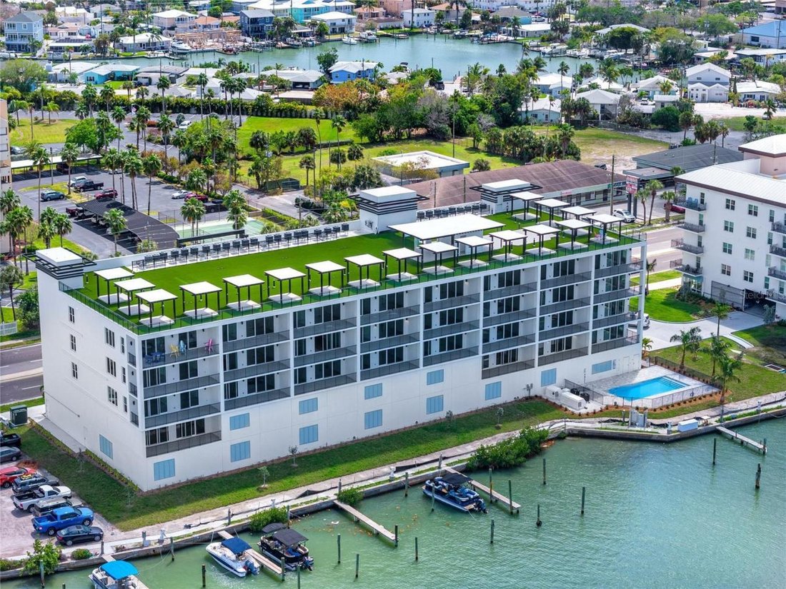 Condo in Madeira Beach, Florida, United States 2 - 17257837