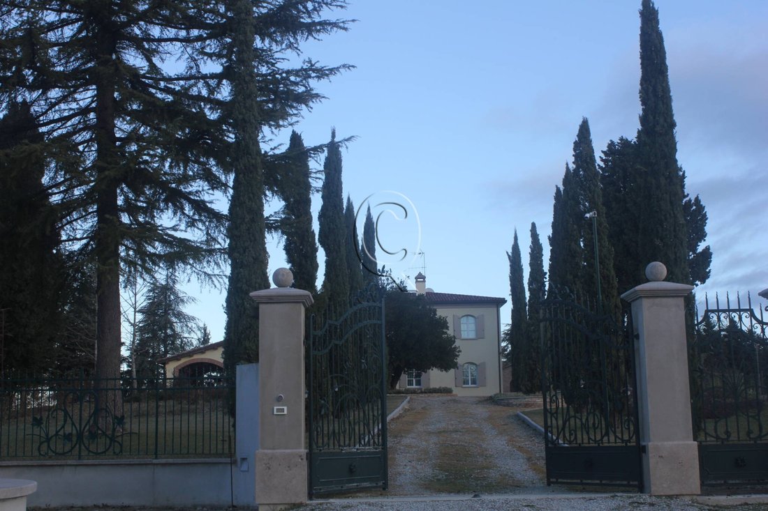 Villa in Fiorenzuola, Cesena, Emilia-Romagna 5 - 17254298