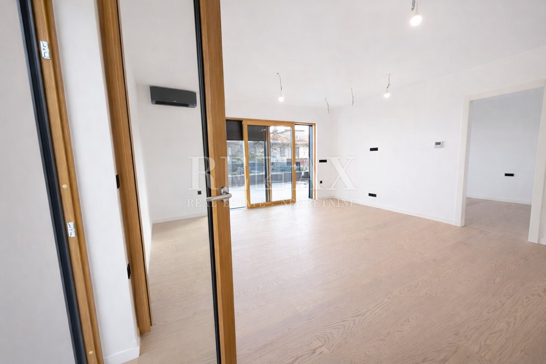 Apartment in Mjesni odbor Kantrida, Grad Rijeka, Primorje-Gorski Kotar County 4 - 17257627
