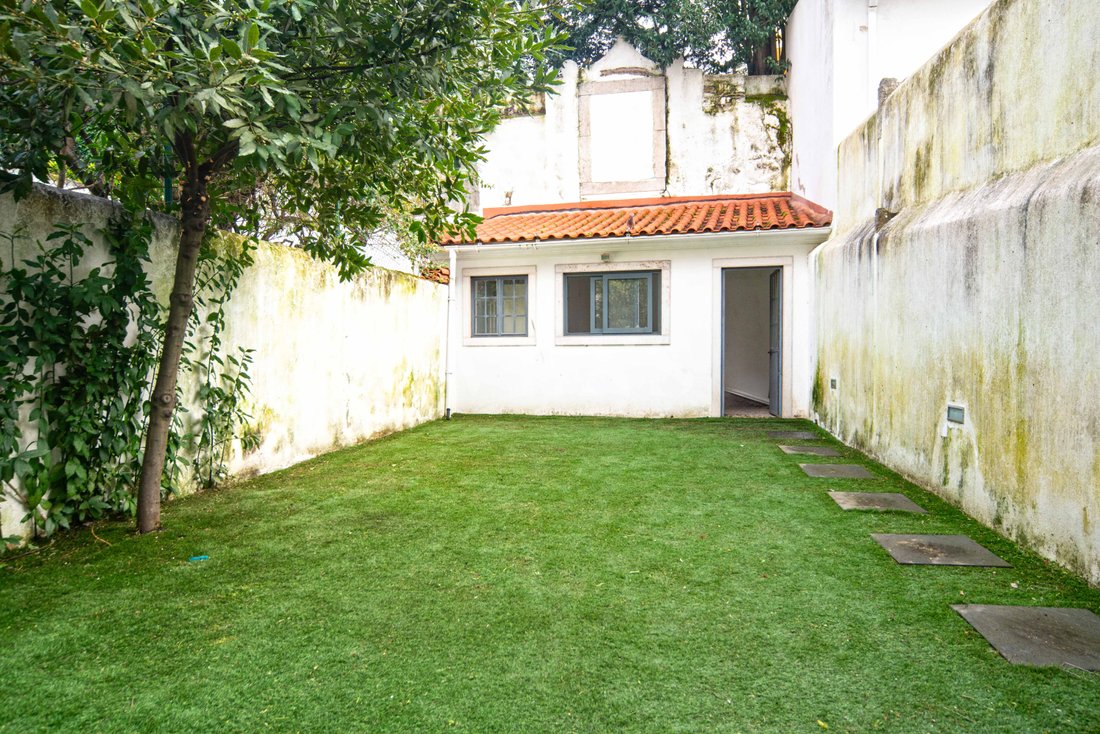 Apartment in Misericordia, Lisbon, Portugal 4 - 17258026