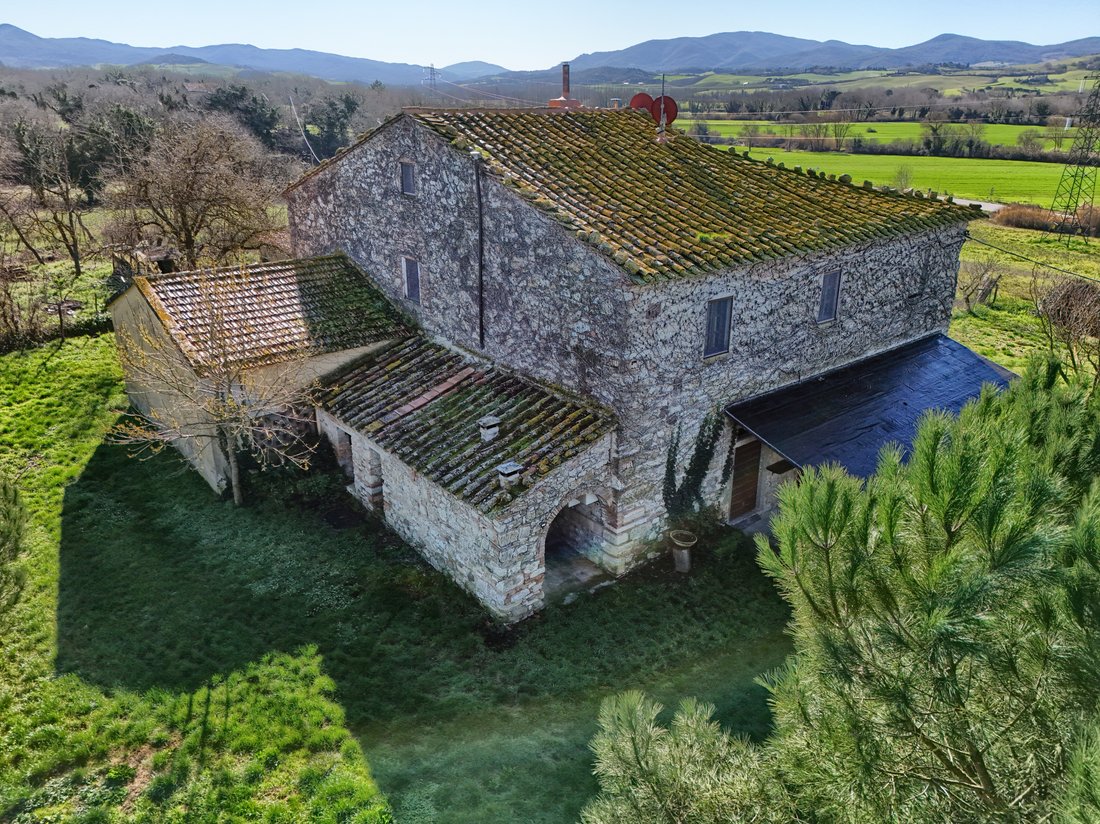 Country House in Montecatini Val di Cecina, Tuscany, Italy 5 - 16642546